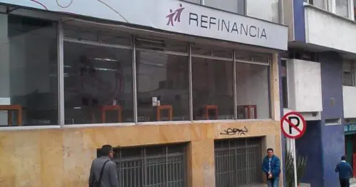 REFINANCIA CARRERA 7 CON 32 REFINANCIA CARRERA 7 CON 32
